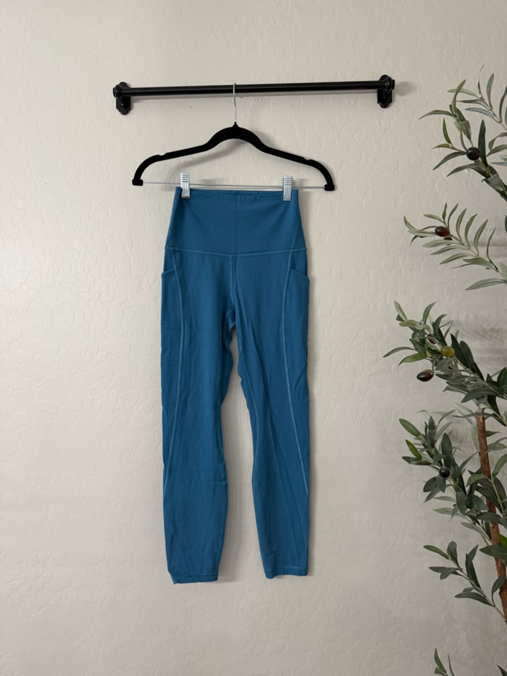 Lululemon Align HR 25” Leggings with Pockets - Teal